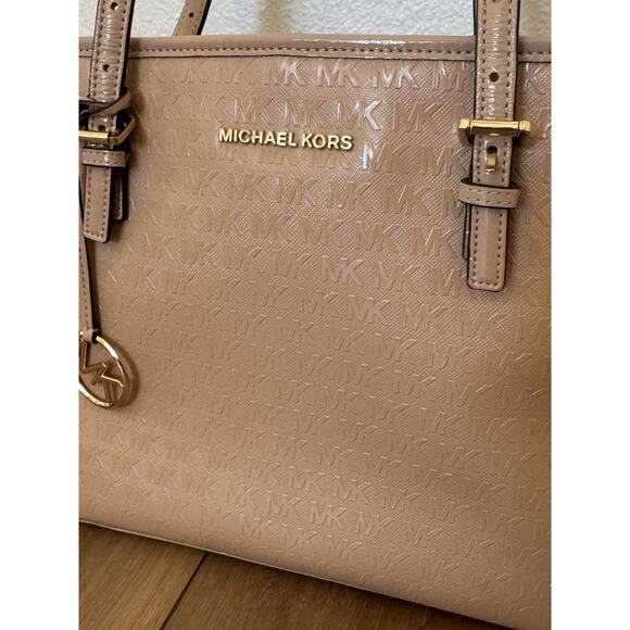 MICHAEL KORS Jet Set Travel Medium Oyster Tote Bag 38T8XTVT2A Patent Leather - Picture 11 of 16